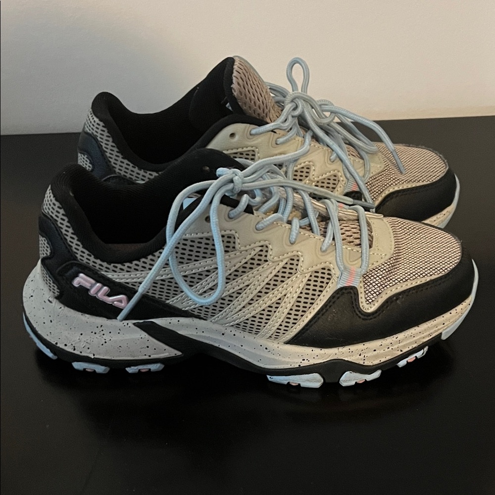 Fila Women's Beige and Black Athletic Shoes